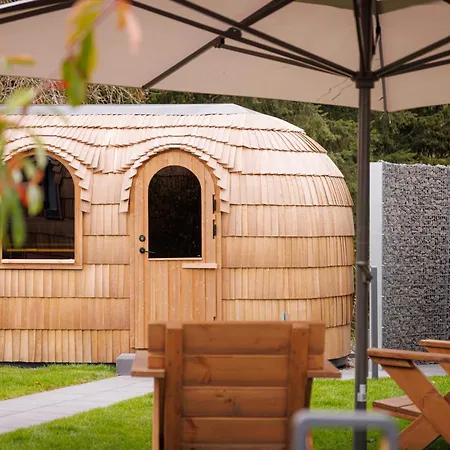 Feinheit & Restaurant, Tor Zu Hunsrueck Und Mittelrhein! Mit Sauna Hot Tub Und Gartensuite *
